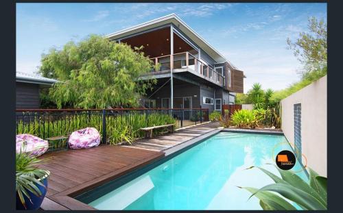Seabreeze Escape, Coastal Stay