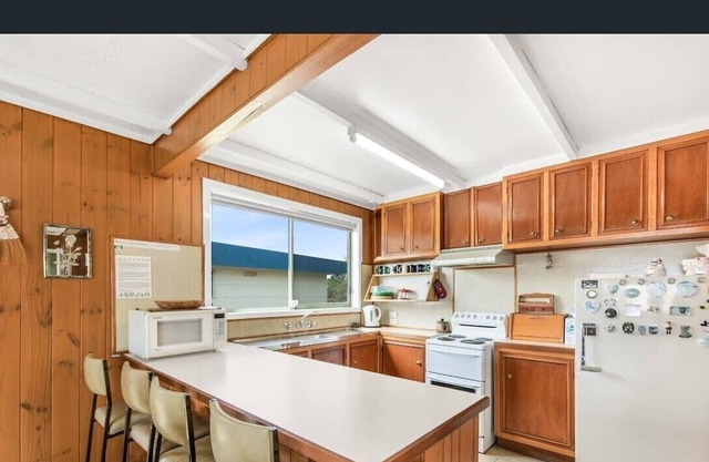 SeaBreeze - Sleeps 10