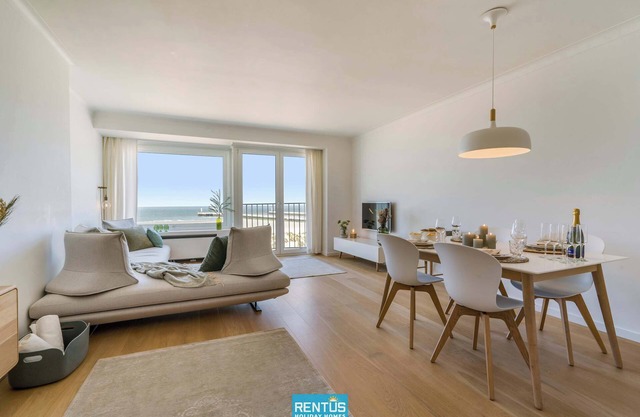 Seacarl - stunning apartment with frontal sea view