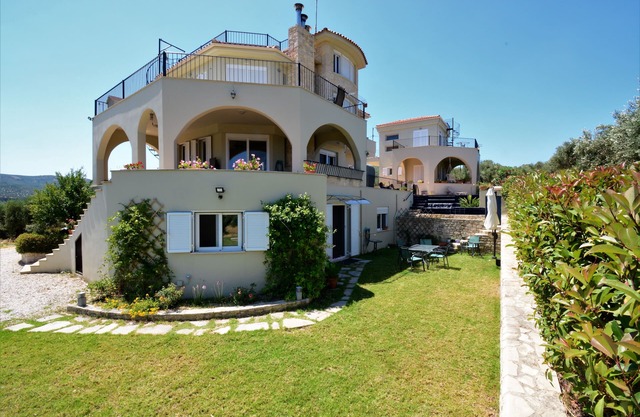Seacoast Home on Large Estate in Crete’s Western Olive Region. Avail. Yr-Round!