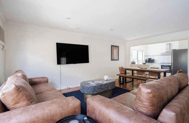 Seaford Escape Simple Comforts Perfect Location