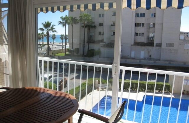 Frente al mar, entre Altea y Benidorm; Wifi, AC, Golf, Vistas al mar