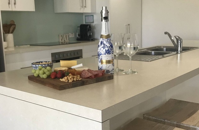 Seaglass Port Hughes - Dog Friendly Holiday House