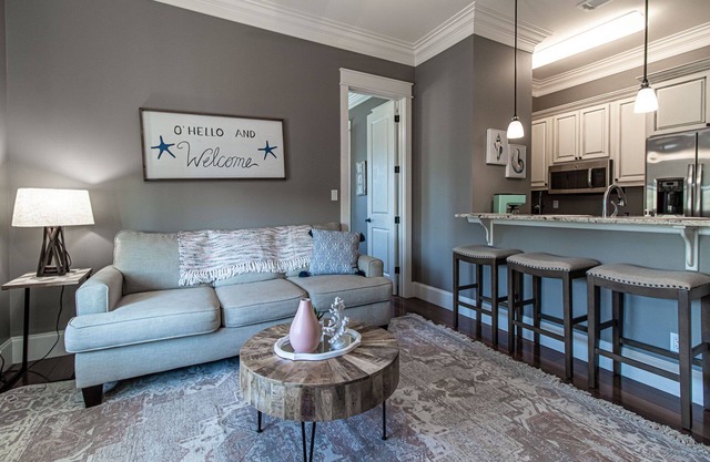 Seagrass Luxury Loft - the perfect Gulfport location!
