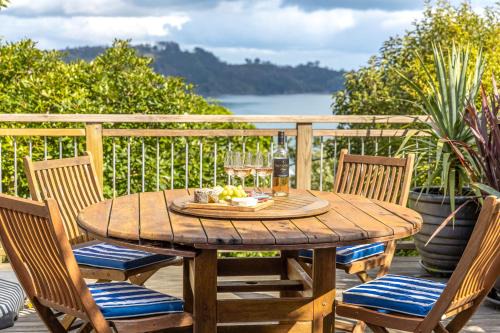 Seahorse Cottage - Stay Waiheke