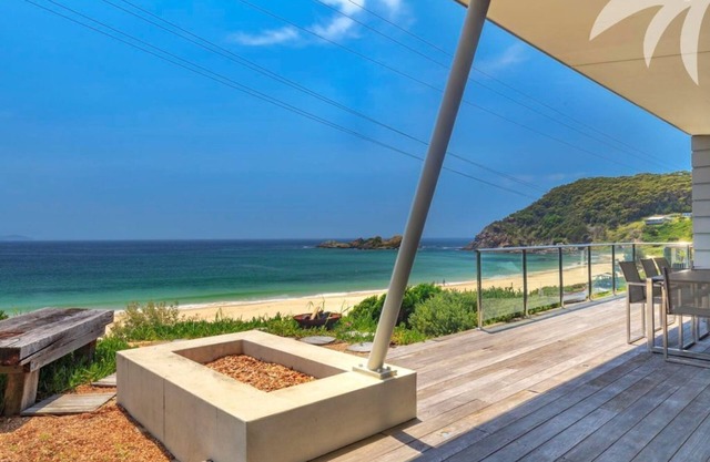 La casa de playa definitiva de Seal Rocks: ¡su escape perfecto le espera!