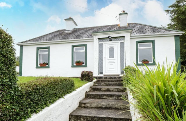 SEAN BHAILE, family friendly in Castlebar, County Mayo