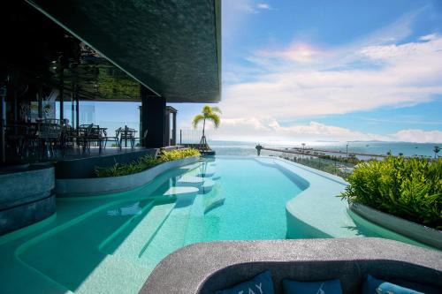Seaphere Pattaya Hotel