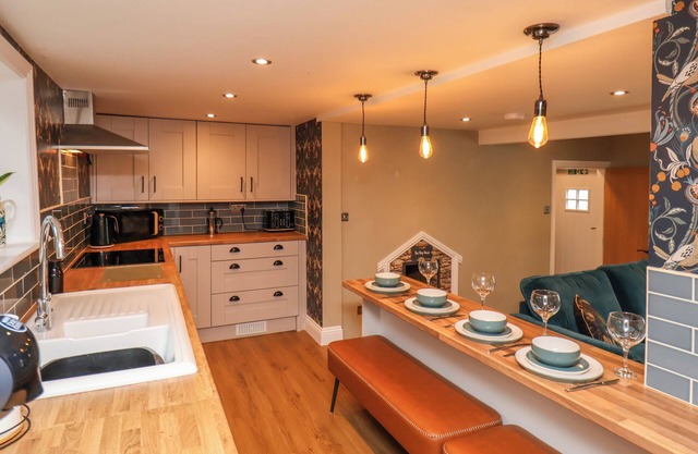 Seascape Cottage