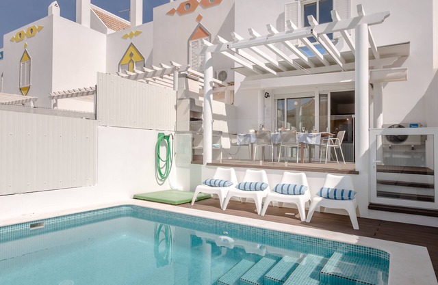 SeaScape Villa w/ pool and rooftop seaview jacuzzi