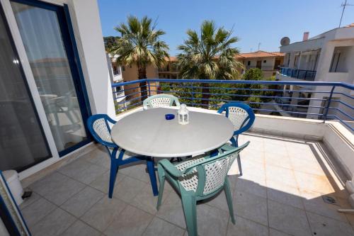 Seashell apartment next to the beach
