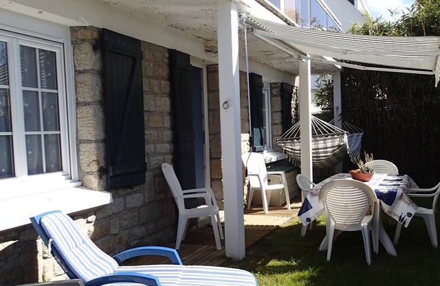 SEASIDE APARTMENT