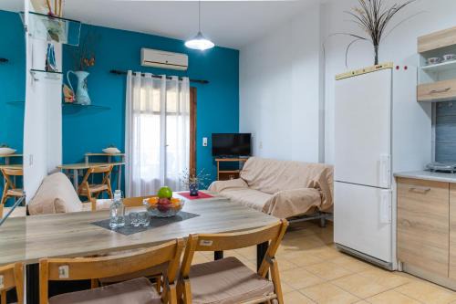 Seaside Apartment in Anissaras