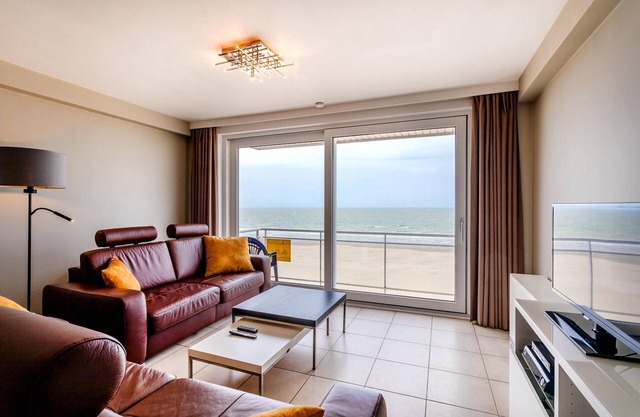 Apartamento junto al mar en Koksijde con terraza