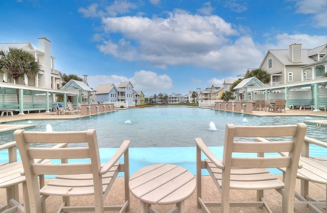 Seaside Cabana TC 10302