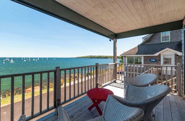 SEASIDE COTTAGE - Town of Owls Head