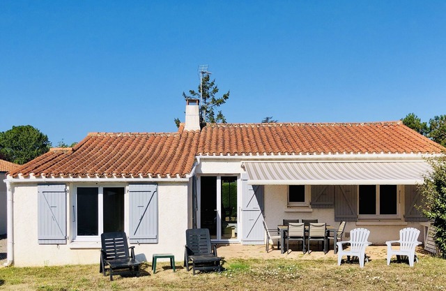 Seaside house 400m from sandy beaches, 70m², 3 bedrooms