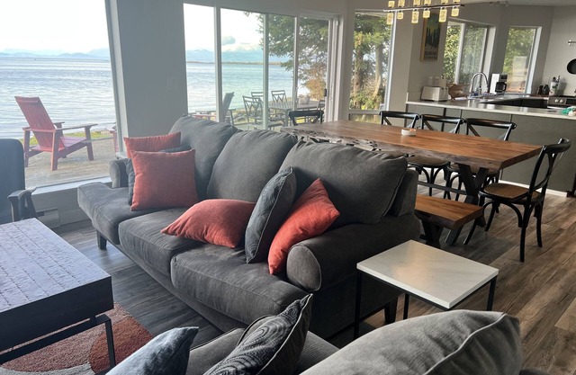 Seaside Getaway - Steps Away From the Water