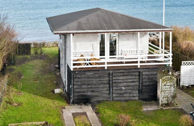 Seaside Holiday Home in Funen with Terrace