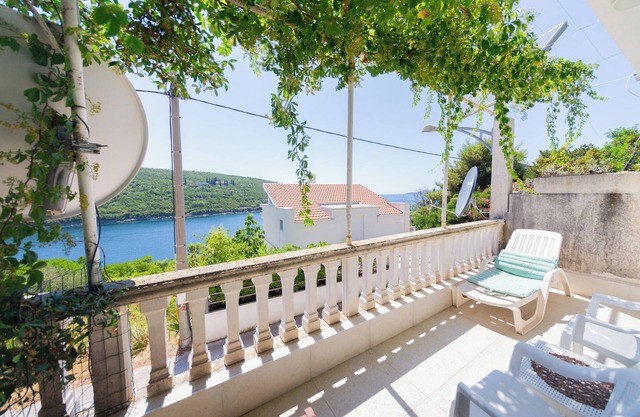 Seaside Serenity Bigova Studio Stay