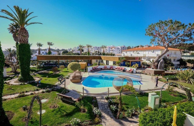 Seaside Terrace Room Splendor! Serene Spa Retreat w/Parking | 4 Units