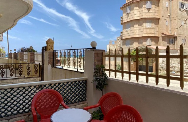 Seaside Two-Bedroom Chalet Sidi Krir