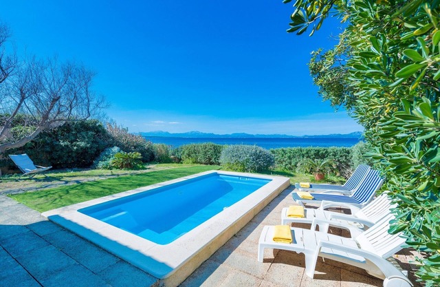 Villa junto al mar en Colonia de Sant Pere