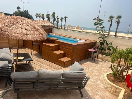 SeaSide Villa