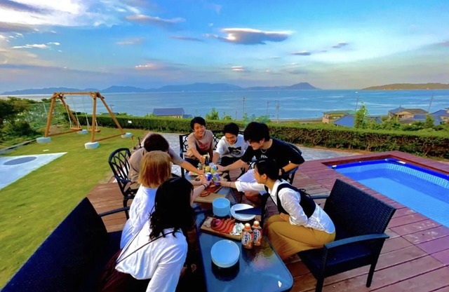 Seaside Villa SASAO / Takamatsu Kagawa