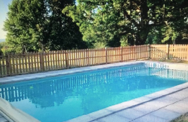 Seasonal rental gite