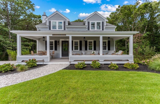 Seasons by the Sea: Fully Renovated Luxury Cape Cod Home