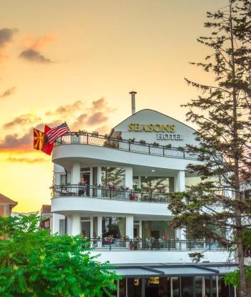 Seasons Hotel