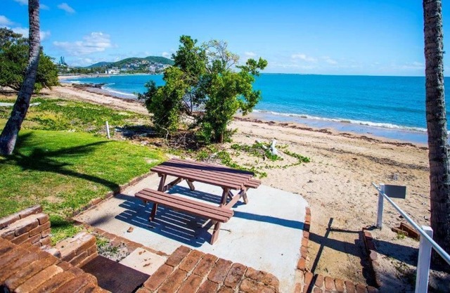 Seaspray Waterfront Holiday Units