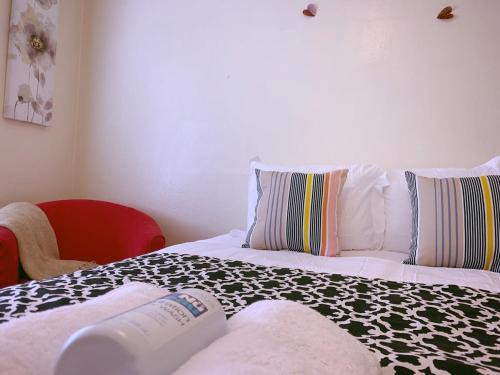 Seattle Urban Village- private room