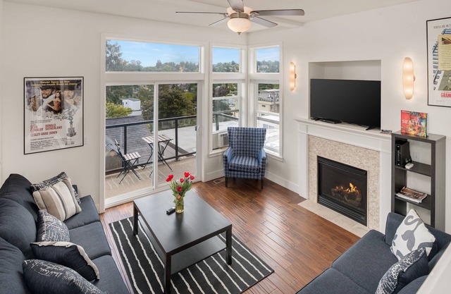 Seattle Vacation Home: The Depot
