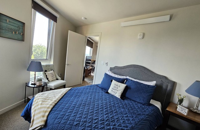 Seattle/Yesler Terrace 1B1B Fully Furnished