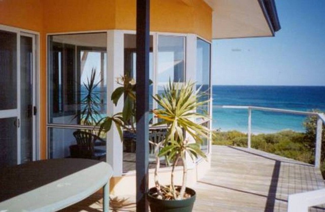 Seaview Holiday House