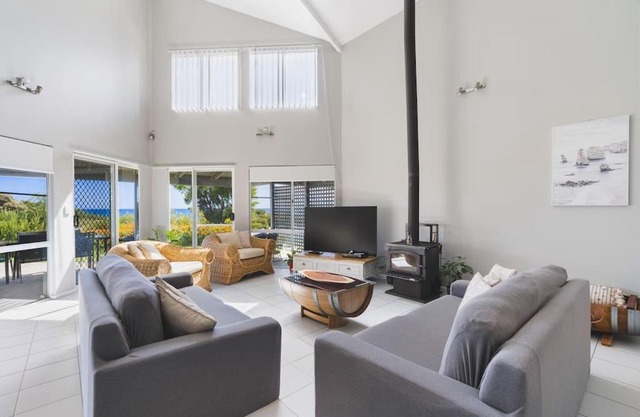 Seaview Beach House by Peppy Beach Retreats®