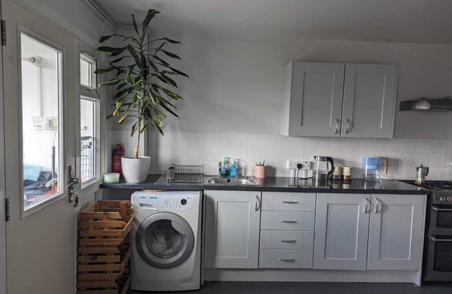 Stunning whole 3Bed Seaview/Downs National park
