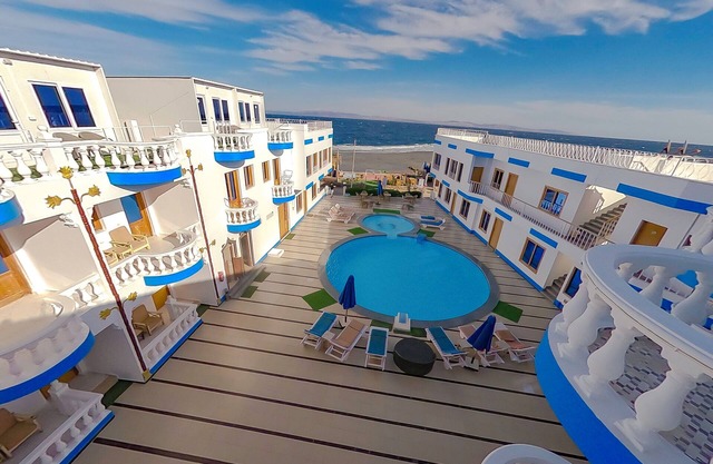 Seaview Hotel