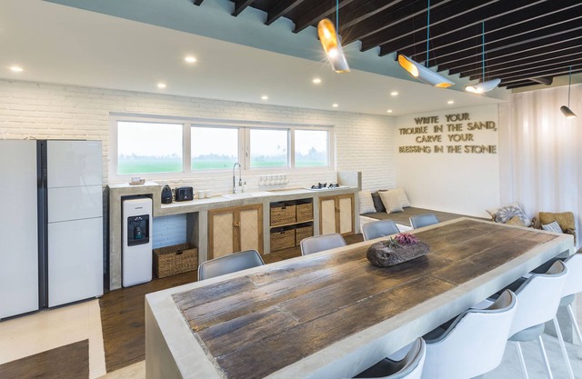Seaway Villa - Joshua District