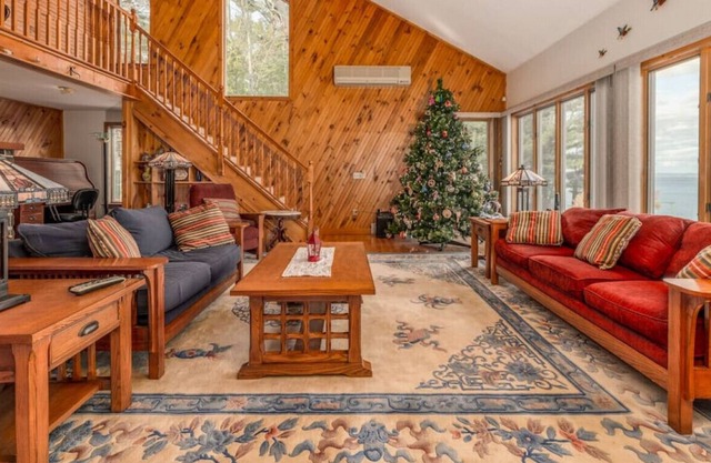 Sebago Lake House | Sleeps 10 | Unbeatable View