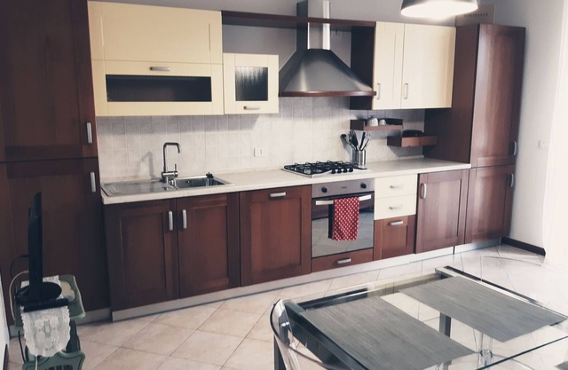 Sebino's Pearl, 2 bedrooms, pool and garden!!