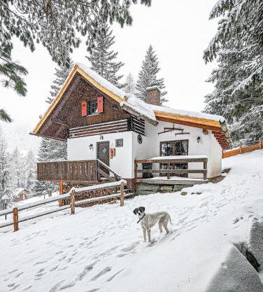 Sechszirbenhütte am Falkert 1700 m