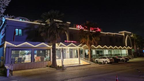 Seckin Hotel