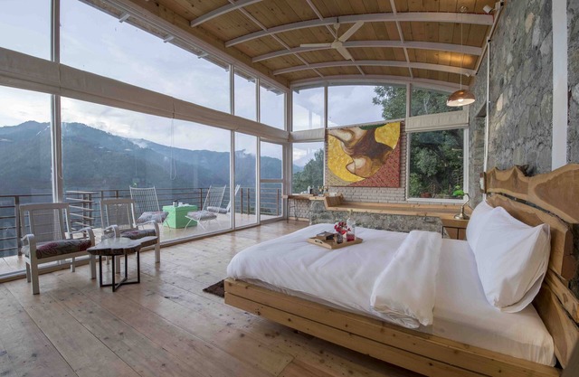 Seclude Ramgarh, Cliff's Edge