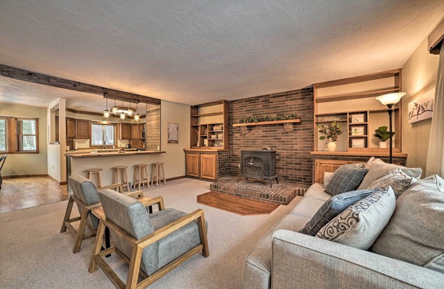 Secluded 10-Acre Retreat Near Treetops Golf & Downtown!