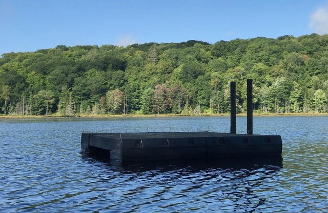 Cabaña aislada en su propio lago privado, ubicado en medio de 350 hectáreas de bosque