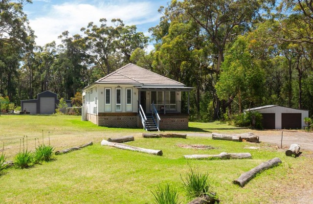Secluded Cottage Surrounded by Eucalyptus Trees and Native Wildlife