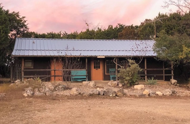 Secluded, family friendly, cabin located on 140 acre wildlife refuge.